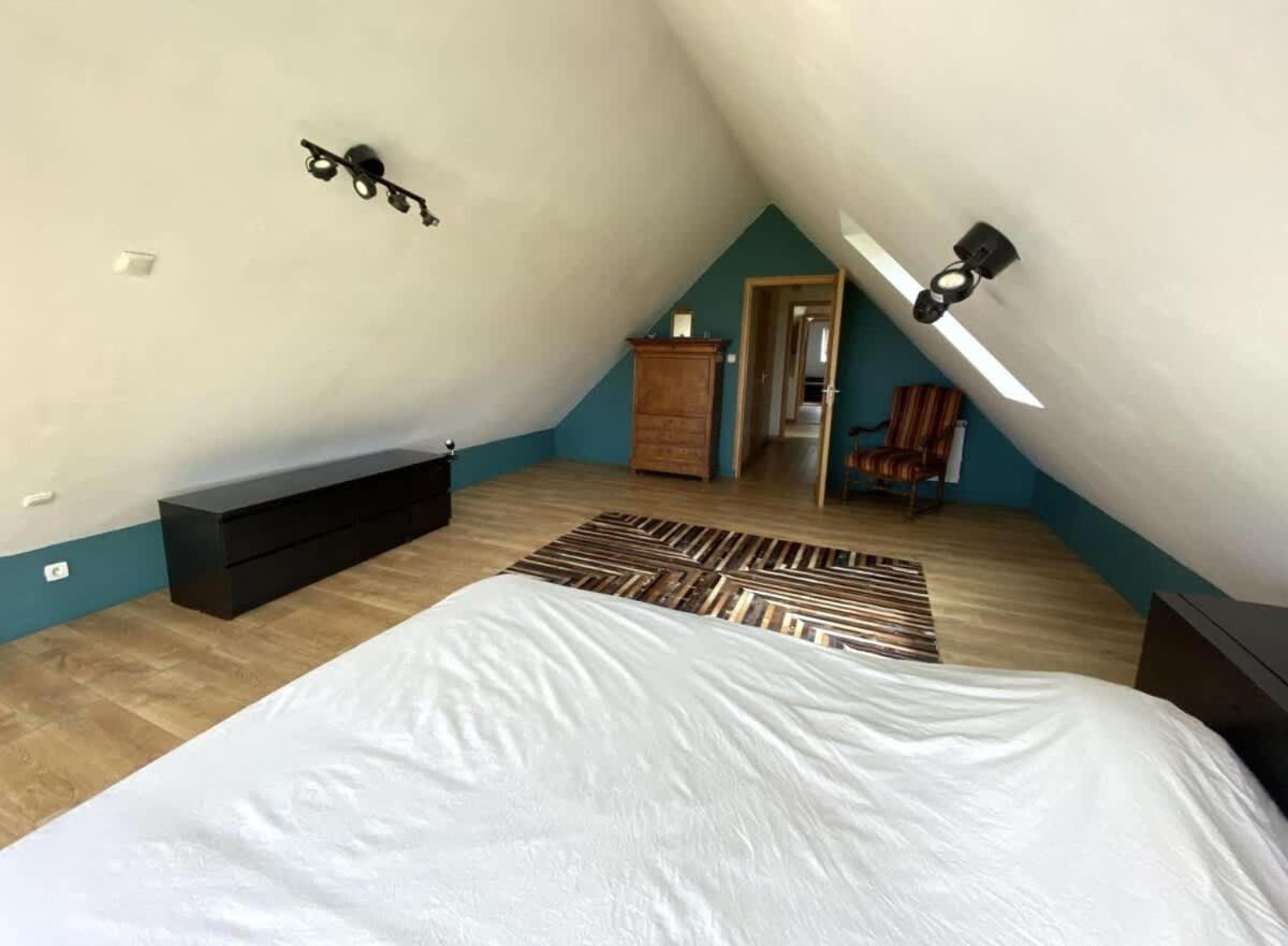 Large With Garden And Sea View For 8 People Casa de Férias Locquenole