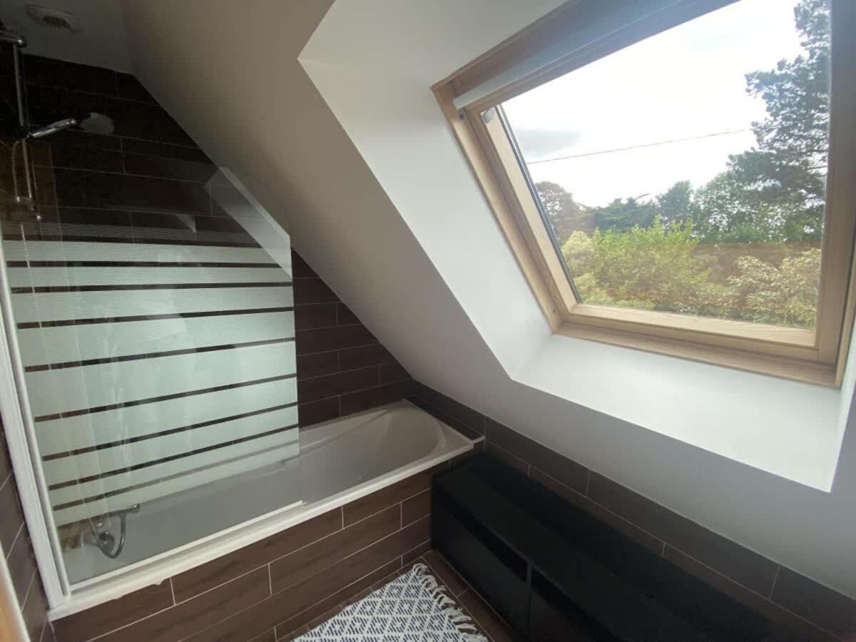 Large With Garden And Sea View For 8 People * Locquenole